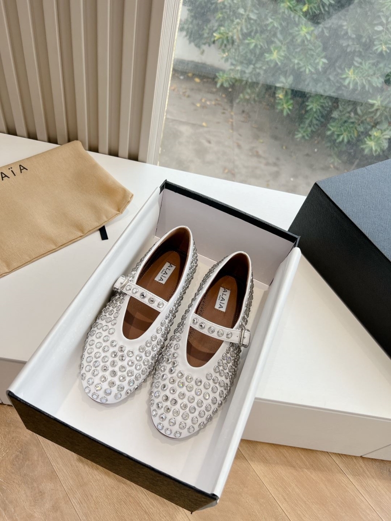 Alaia Flat Shoes